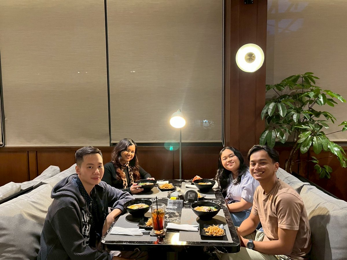 destarrrr✨ tweet media