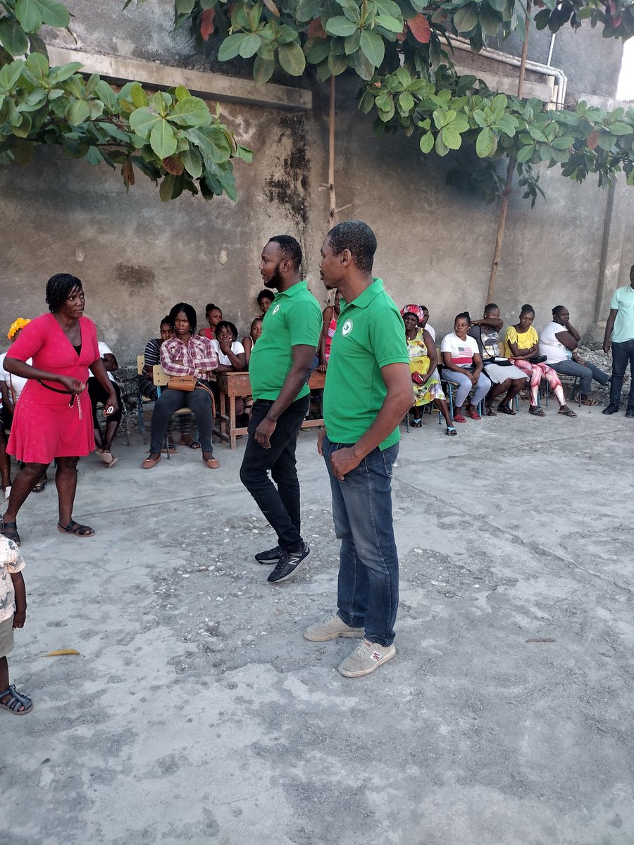 Patrickpierre76's tweet photo. Jodi samedi 21 février 2026 la. Komite kominal #EDE nan komin okay te prezans nan premye seksyon kominal Lagaudray pou te kontinye mache kontre ak popilasyon  an nan travay ankraj tèritoryal pâti politik la. @edehaytii2021 https://t.co/sXpYDX8J5h