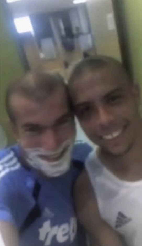 morodelsur tweet media