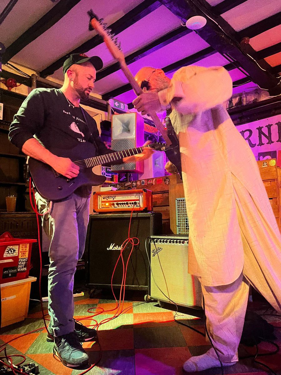 Babar Luck tweet media