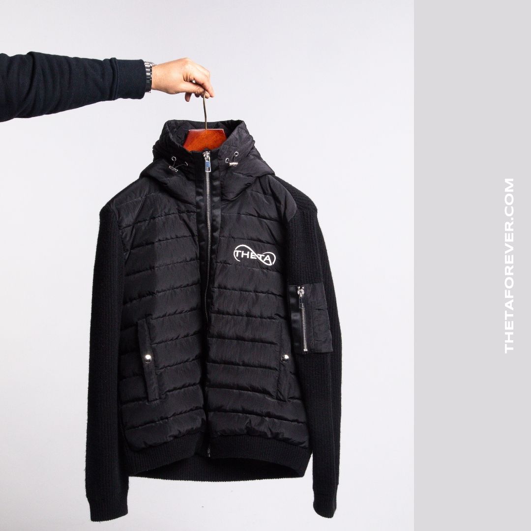 Timeless tailoring meets modern energy.
Our Wool Cardigan blends heavyweight warmth with subtle statement - complete with our signature amethyst crystal-embellished zips.
🧵 This one’s built different.
#ThetaForever #MenswearRefined #LuxuryLayers