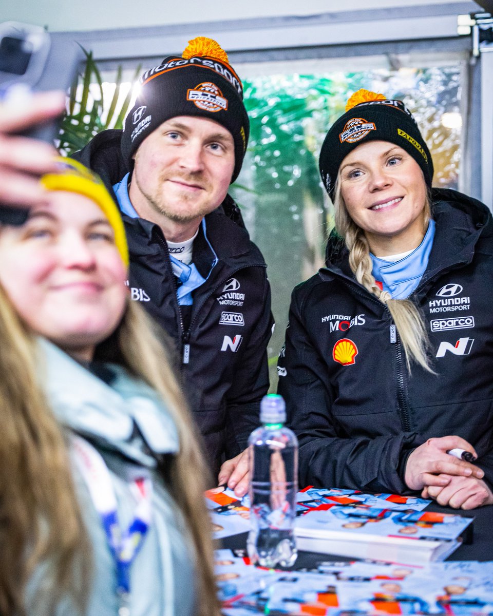 HMSGOfficial's tweet photo. We're always guaranteed a warm welcome in the frozen north. 🙌

#RallySweden #WRC https://t.co/5tAlizTdz2