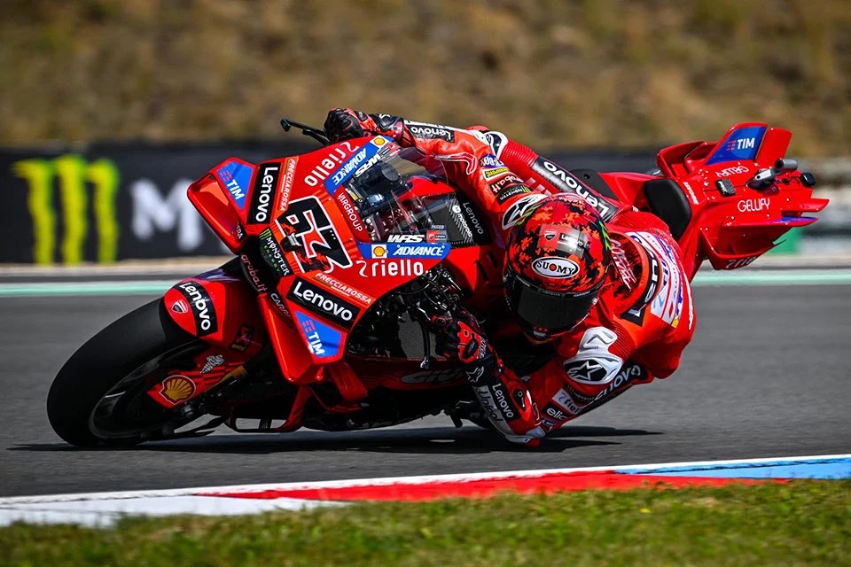 VladimirMosbah's tweet photo. @MotoGP @PeccoBagnaia #GoFree https://t.co/bN8rALzsts