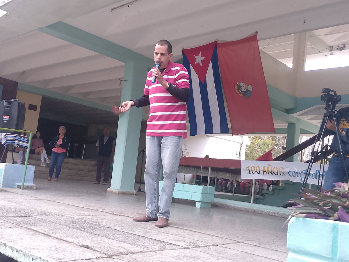 Celebran en la Dirección General de Educación en #Sandino el 131 aniversario del reinicio de las luchas por la independencia en Cuba este 24 de febrero. #CubaMined #PinardelRío
