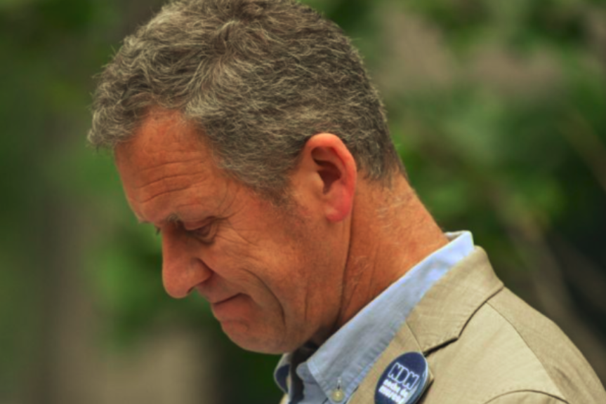 Este personaje, Juan Carlos Muñoz, le mintió al país.

Declaró ante la prensa q el proyecto del cable entre China y Chile estaba en fases preliminares, siendo q él mismo había firmado la concesión marítima q lo autorizaba en Enero 2026.

Un ministro de Estado q le miente al país