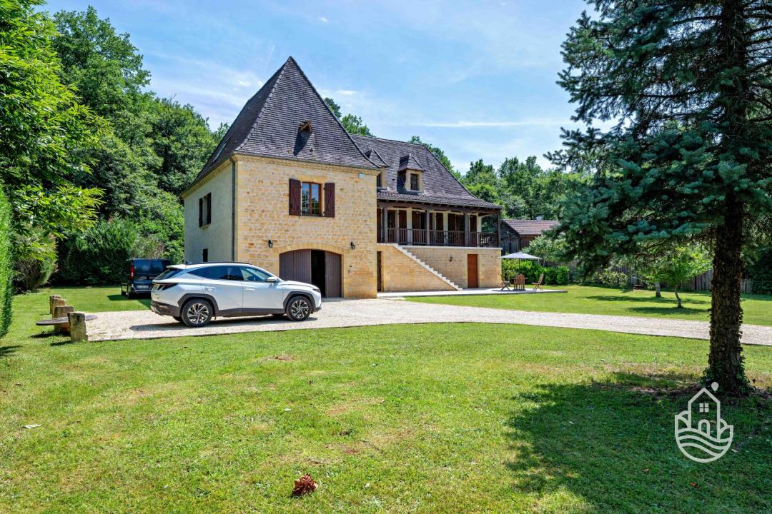 HealeyFox's tweet photo. Superb Renovated Perigord Style House With Beautiful Garden

Nouvelle-Aquitaine, Dordogne, Montignac-Lascaux
€ 450,000
More Details:
https://t.co/RzV3DxrHb7 https://t.co/dVO7kz1EbQ