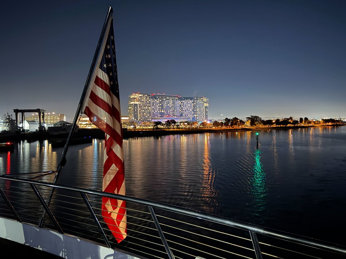 cupixinc's tweet image. We took @REVIZTO's Made Right welcome reception and turned it up a notch. 🛥️🎉 Great music, great drinks, and the best people in the industry — what a night!

Day one kicks off TODAY and we are locked in. Come find us! 🙌

#MadeRight #AEC #BIM #ConstructionTech #CupixBoatParty