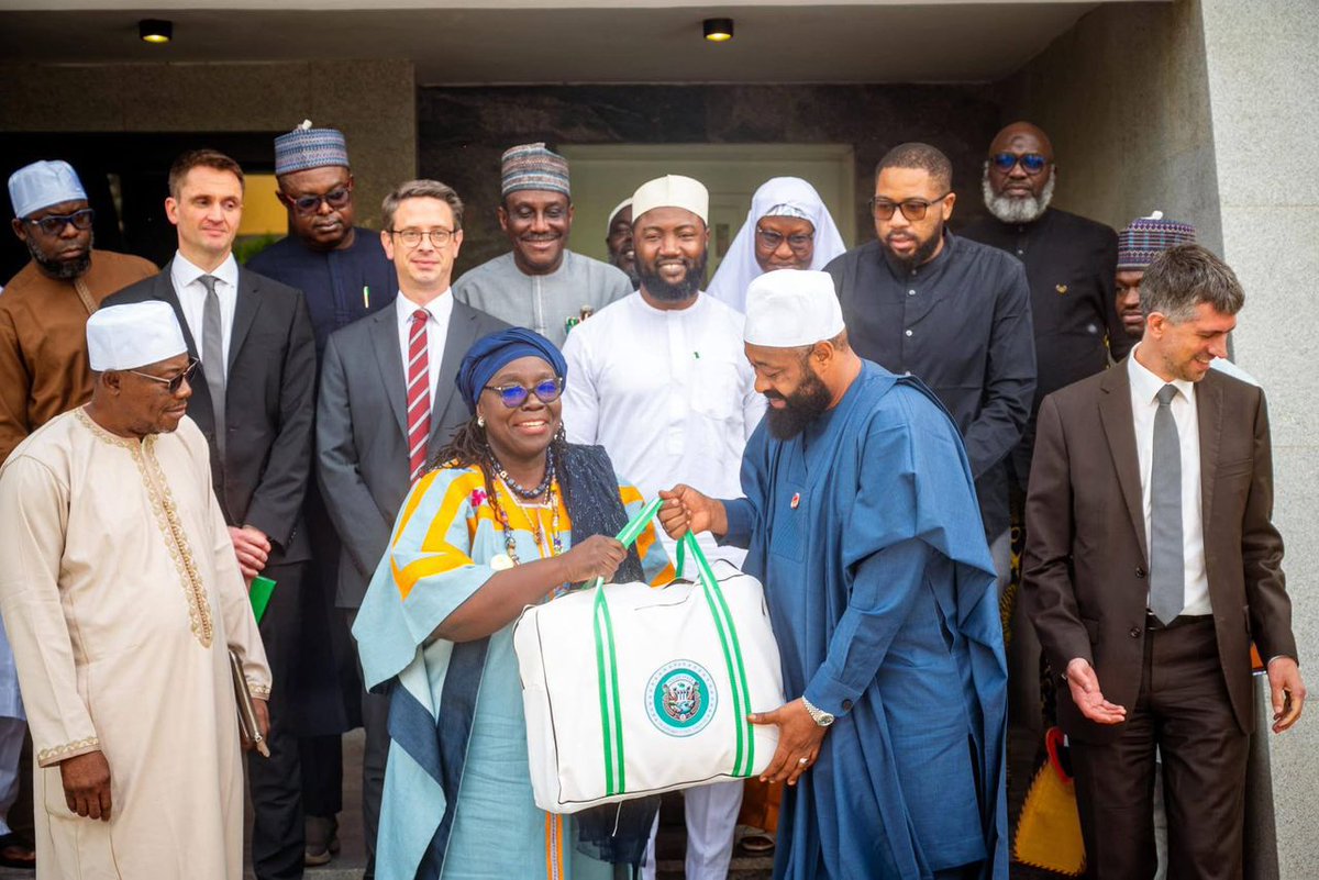 NGSPlanning's tweet photo. The Honourable Commissioner presented a UNDP delegation &amp; representatives of the German Federal Foreign Office to His Excellency, Mohammed Umaru Bago, to review progress on the Northwest Facility Project and strengthen collaboration to support displaced persons in the State. https://t.co/Hec9ccetgw