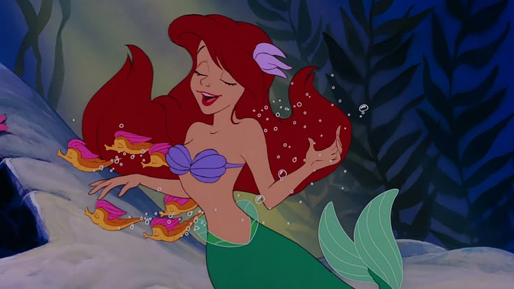 softlymagicall's tweet photo. When I was little, I used to imagine myself as a mermaid and swim in the sea singing songs🧜🏻‍♀️ https://t.co/fYFcvE4cwZ