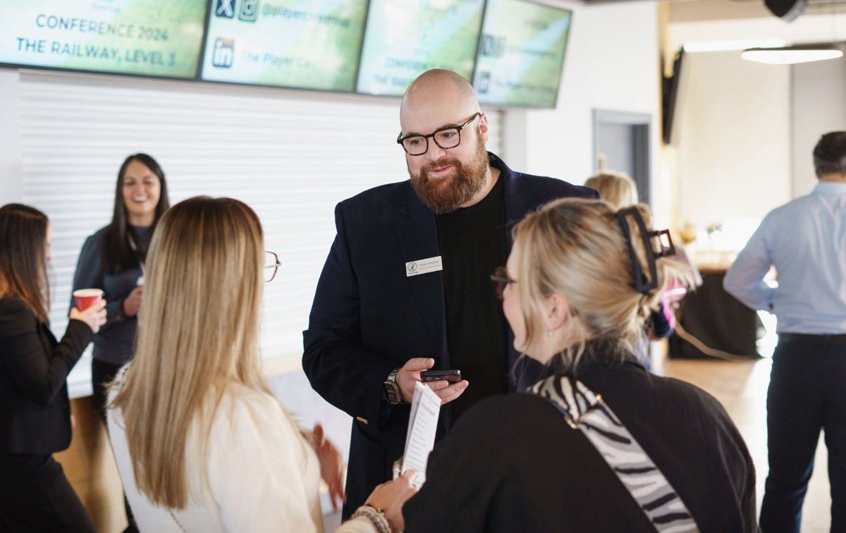 Hugo Scheckter tweet media