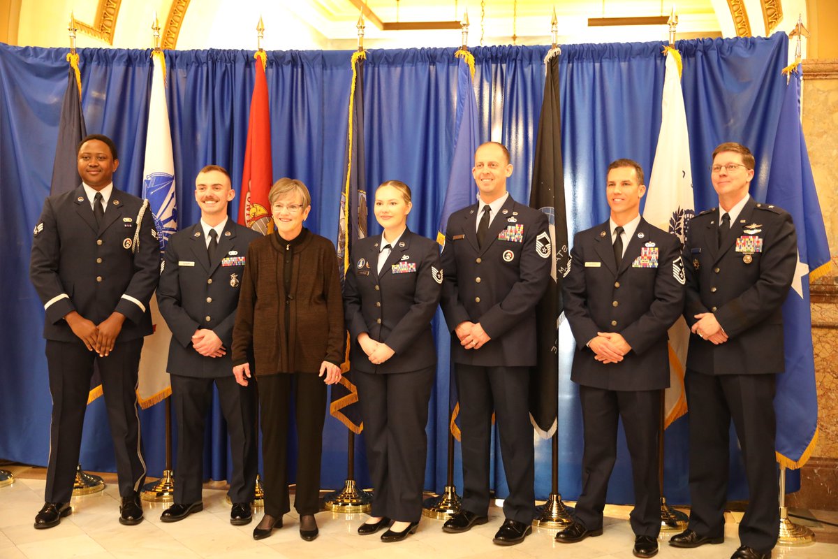 Kansas National Guard tweet media