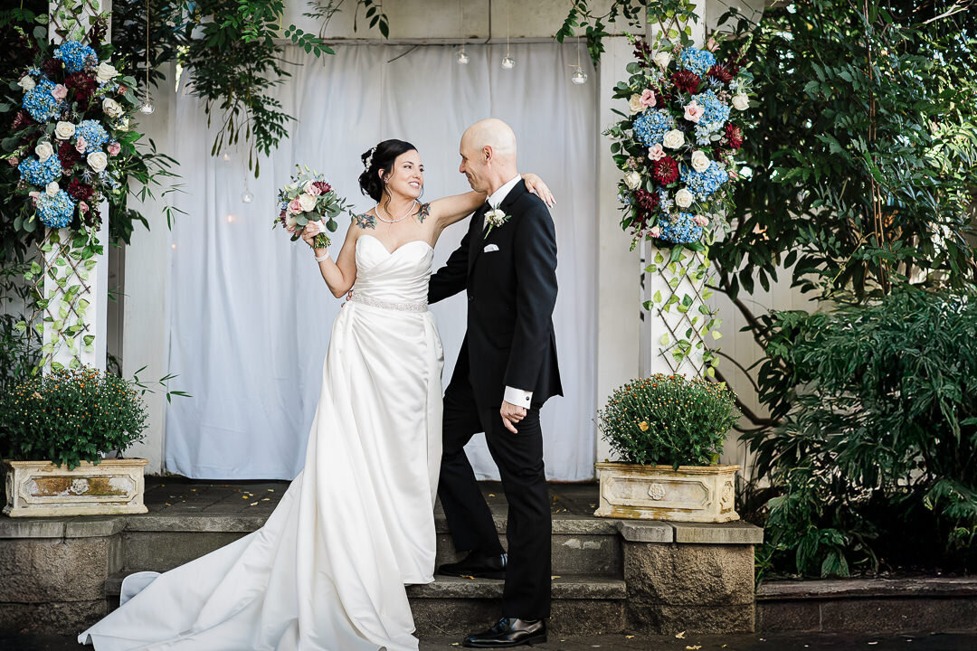 alexkaplan's tweet image. 5 wedding photography mistakes NJ couples regret (and how to avoid them).

Timeline + lighting issues can quietly cost you the moments you’ll want most.

Read: alexkaplanweddings.com/5-wedding-phot…

#NJWeddings #WeddingPhotography #WeddingPlanning
