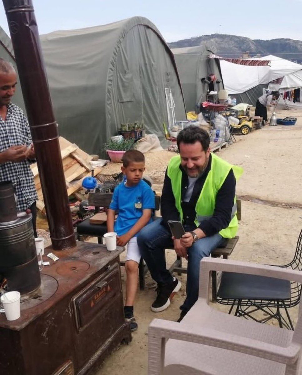 Suçu hâlâ kanıtlanamayan Erden Timur, 57 gündür tutuklu. Artık bir an önce özgürlüğüne ve ailesine kavuşması, tutuksuz yargılanması gerekiyor.

#ErdenTimuraÖzgürlük