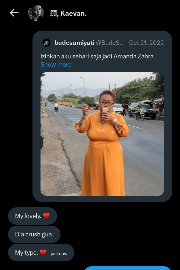 Buat yang nanya kisah cinta Kaevan, jawabannya dia lagi ngejar bude ya