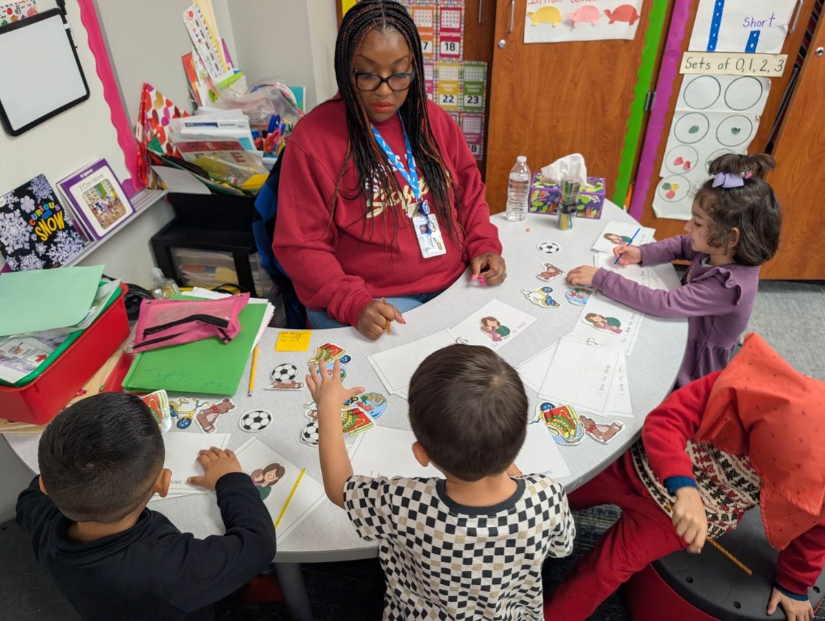 LaToya Booker, M.Ed. 💕 📝🐾 tweet media
