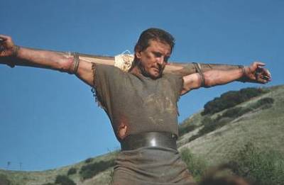 Kubrick, Spartacus et les illuminés de Bavière

Spartacus est le film qui a ouvert les portes d'Hollywood à Stanley Kubrick. Mais Spartacus est aussi le nom qu'Adam Weishaupt, fondateur des illuminés de Bavière  avait choisi pour incarner l'idée d'un chef révolutionnaire éclairé