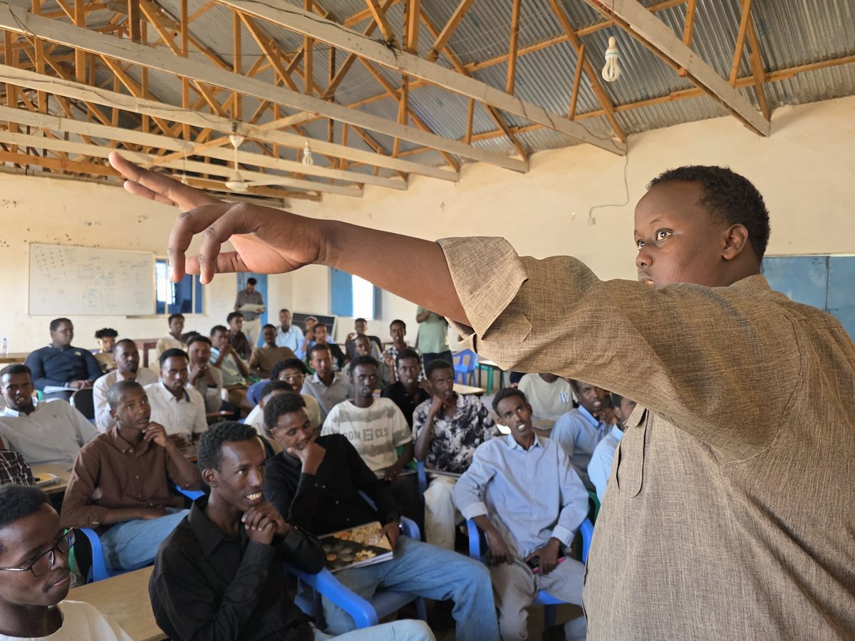 Shaqodoonorg's tweet photo. In Puntland, where electricity access is limited &amp; costly, this program equips youth with renewable energy skills boosting employ ability, supporting self-employment &amp; strengthening local capacity for sustainable energy access.

@EU_in_Somalia @SaveChildrenSO https://t.co/s9lHKM52cx