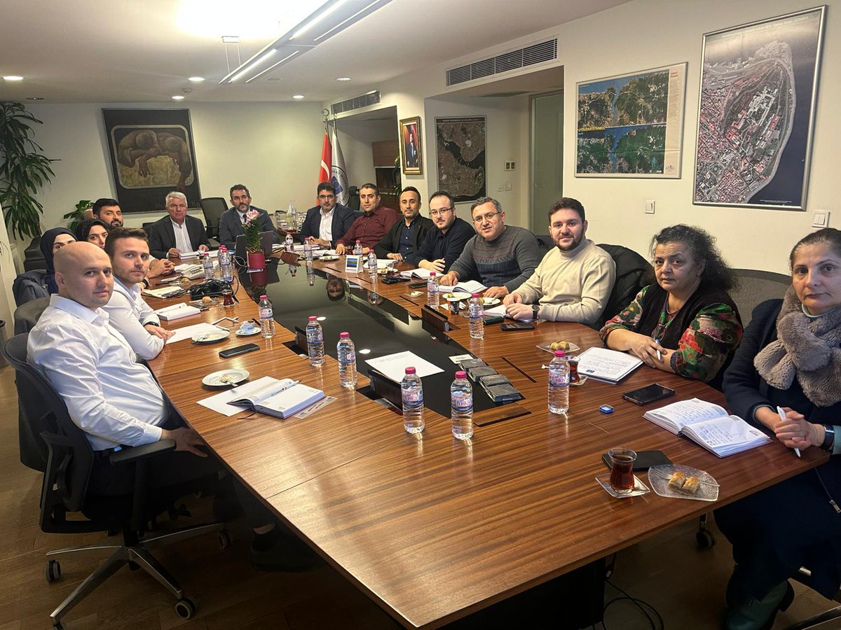 İMO İstanbul Şubesi 50. Dönem Yönetim Kurulu ilk toplantısı, 23 Şubat 2026 tarihinde gerçekleştirilmiştir.

Toplantıda yapılan görev dağılımı aşağıdaki şekilde belirlenmiştir:

Başkan : Mustafa KELEŞ
2. Başkan : Ömer GÜL
Sekreter Üye : Osman Ali KORKMAZ
Sayman : Semanur YER
Üye :