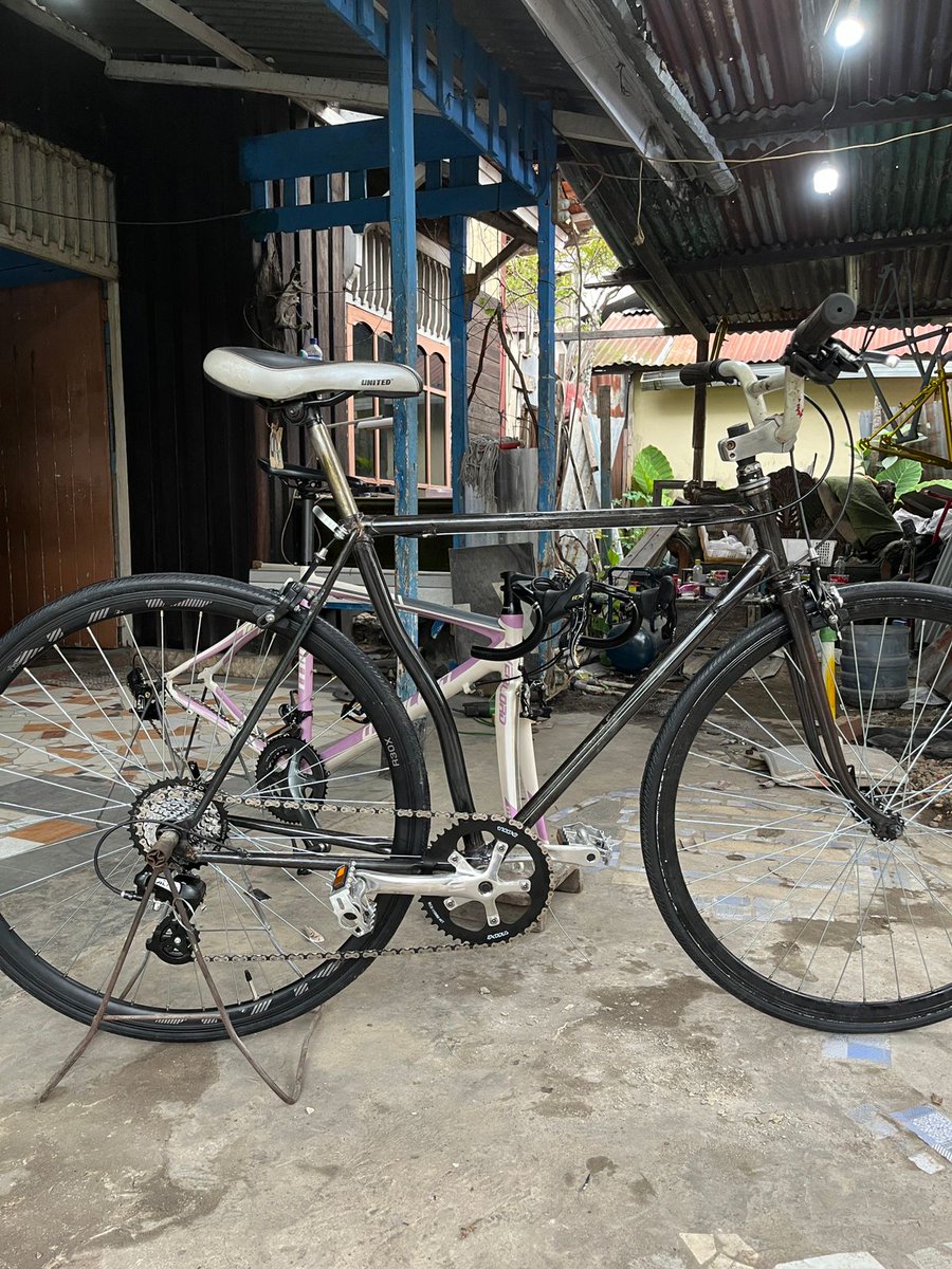 パット・ガリン tweet media