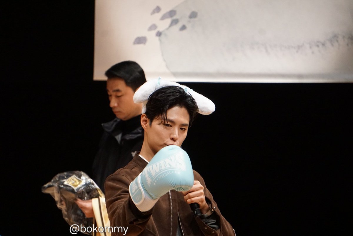 大阪サイン会① かわいい🐰