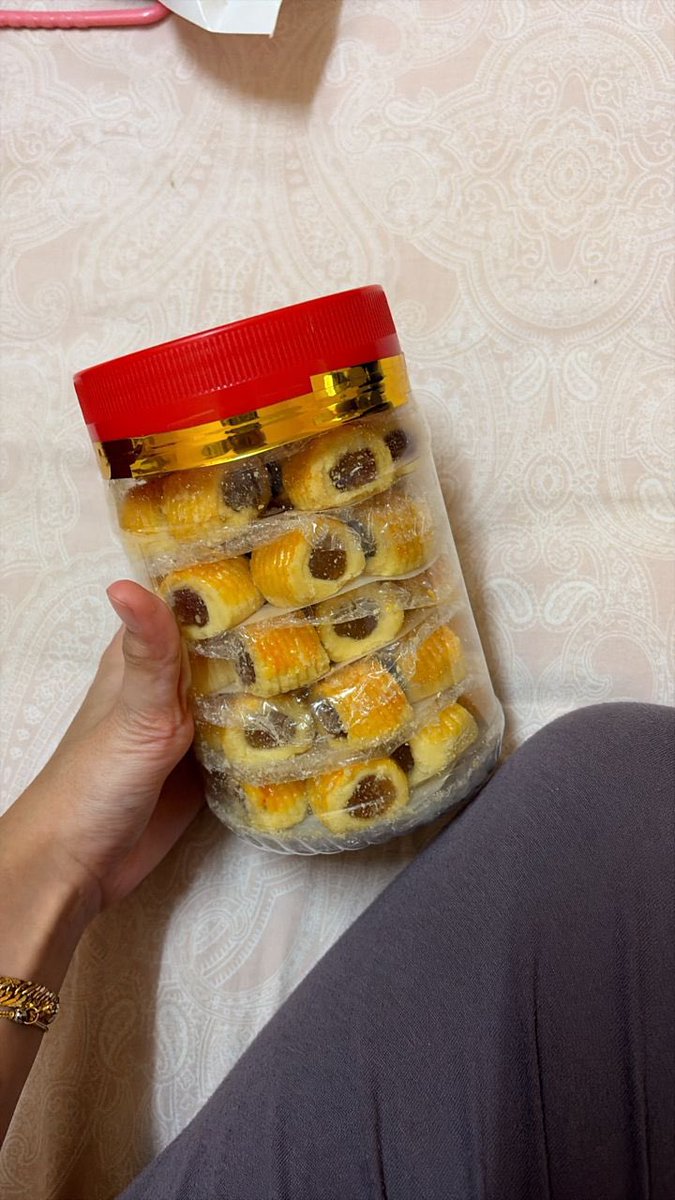 kuntumss's tweet photo. koranggg jangan lupa last i close order on 1 March tauuu! ada lagi berapa hari je nak join before raya 🥳 https://t.co/IH6FAVvpW9