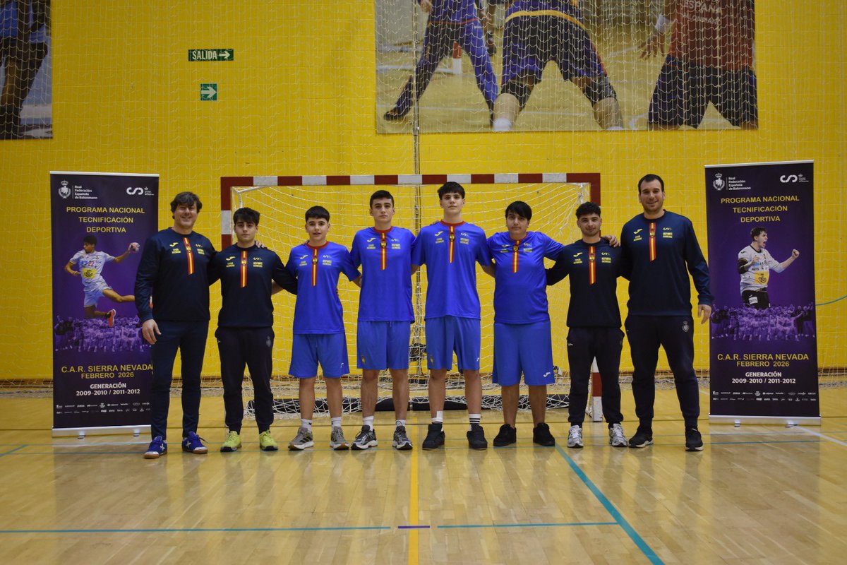 FEDERACIÓN NAVARRA DE BALONMANO tweet media