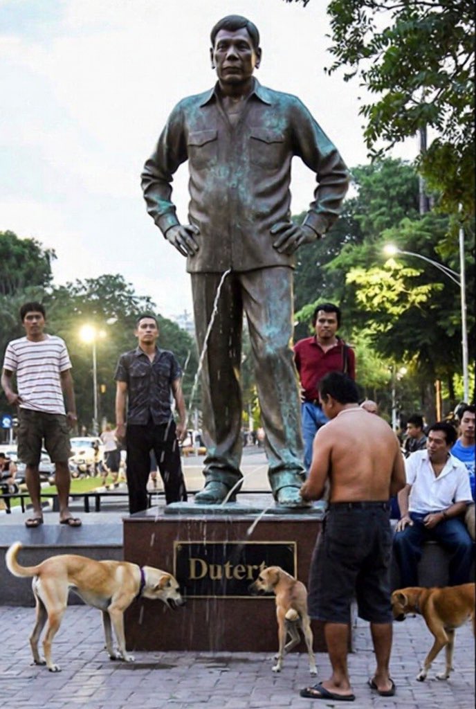 Tatay Digong, pinatayuan ng rebulto ng mga DDS sa Davao.