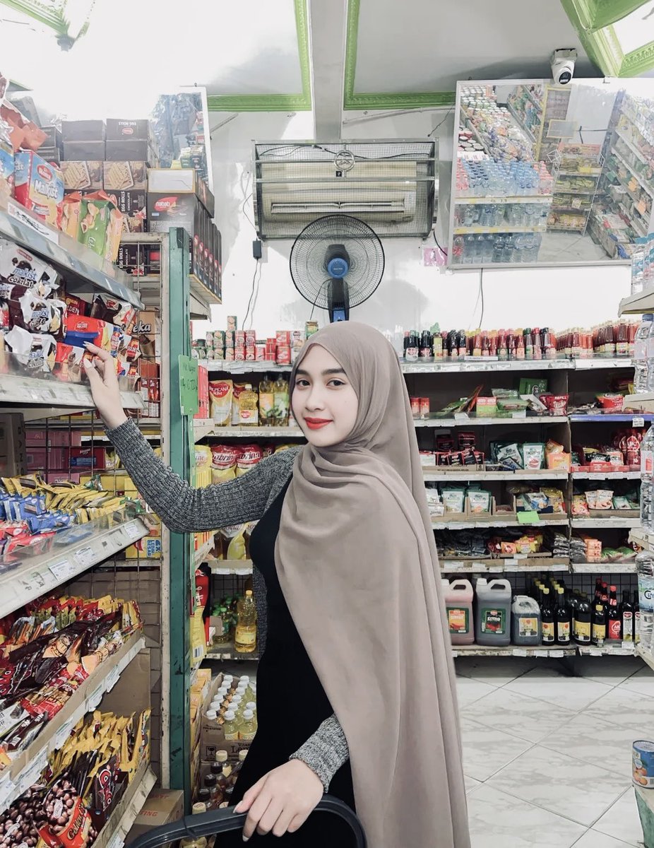 fitriiaa tweet media