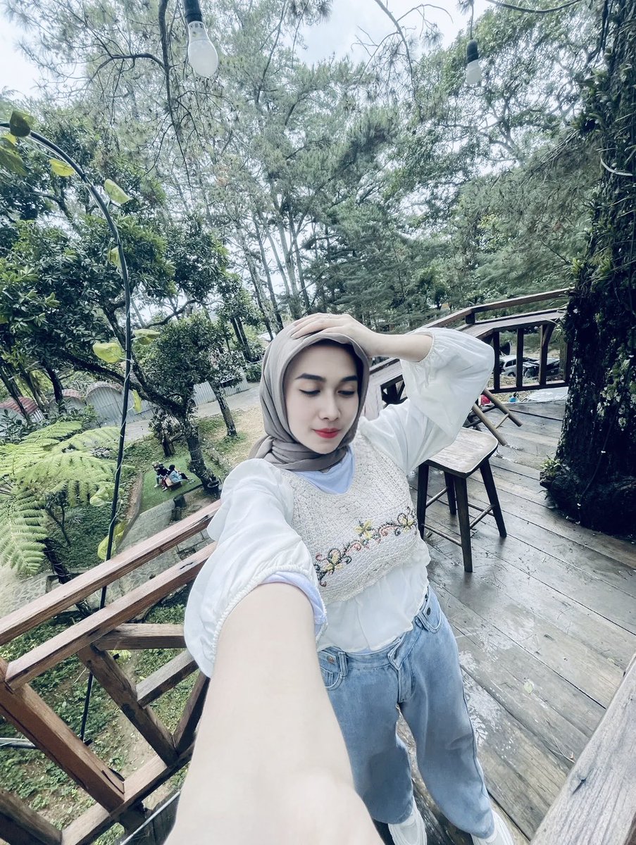 fitriiaa tweet media