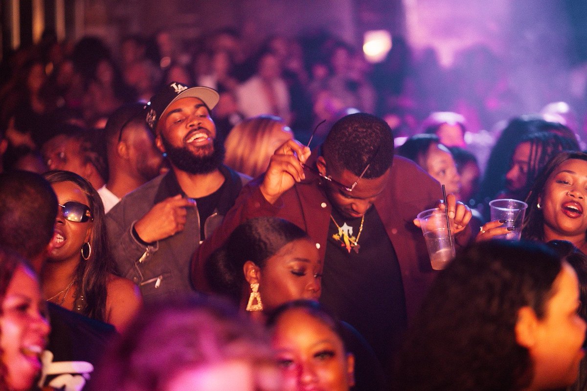 Room 187 tweet media