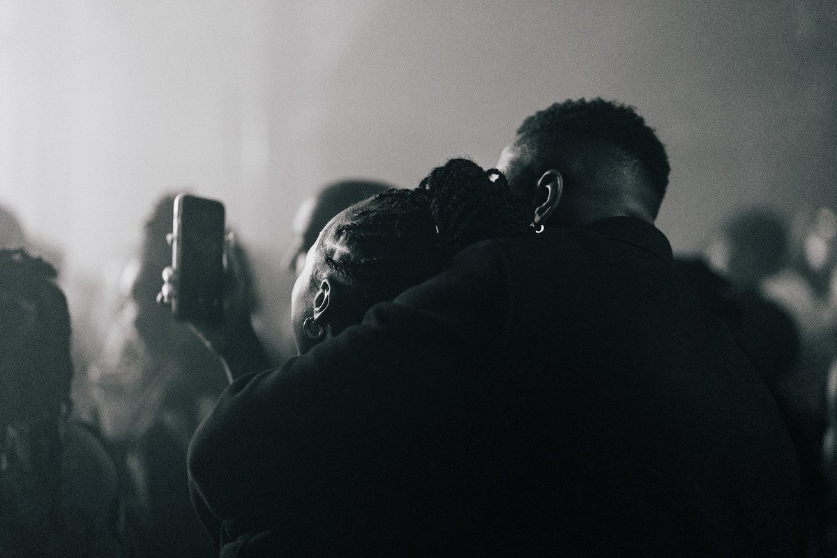 Room 187 tweet media