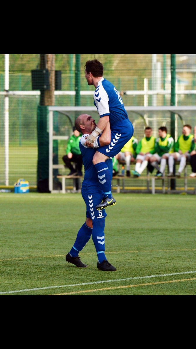 Three Pts Please tweet media