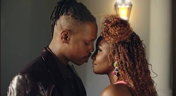 BREAKING 📰

Reports are circulating that Nigerian rapper Ladipoe is the father of singer Simi’s daughter, Deja.  

A source close to the matter claims Simi has been cheating / sleeping around while married to Adekunle Gold 

Trust women at your own risk 💔⛔️