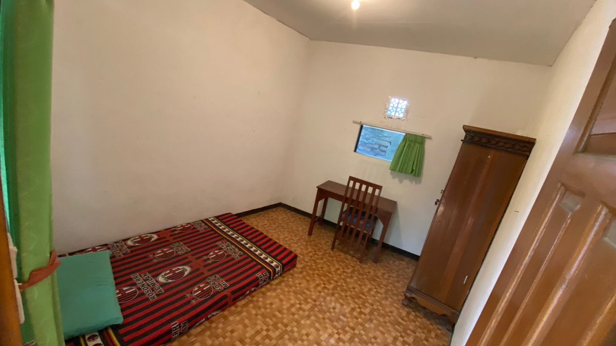 Unpadfess tweet media