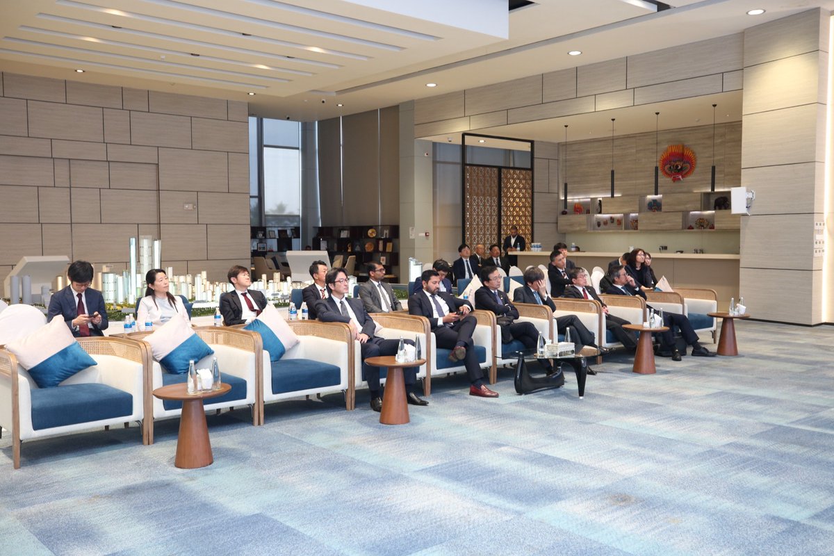 Port City Colombo tweet media