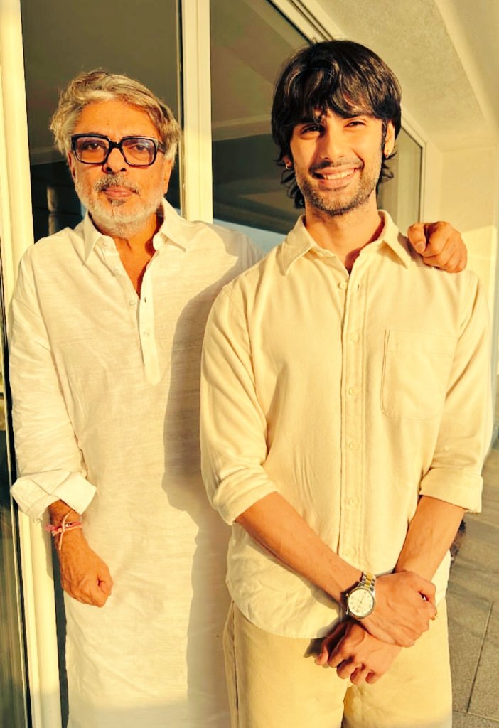 Happy Birthday #sanjayleelabhansali sir💥

#ramniklal #gangubaikathiawadi #varunkapoor