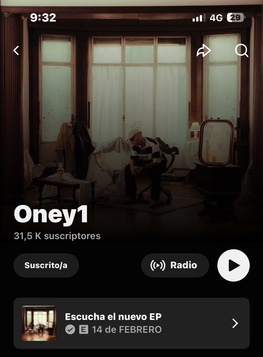 Lo peor es q si te pones a pensar tiene razón, fuera de que su música sea buena o mala, realmente son el futuro de la industria argentina…lo bueno es q nos queda este peligroso