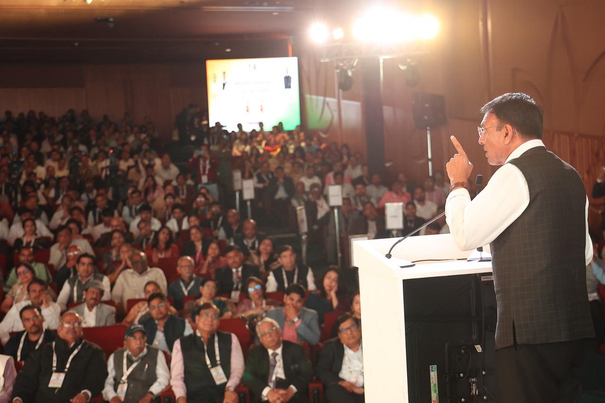 Dr Mansukh Mandaviya tweet media