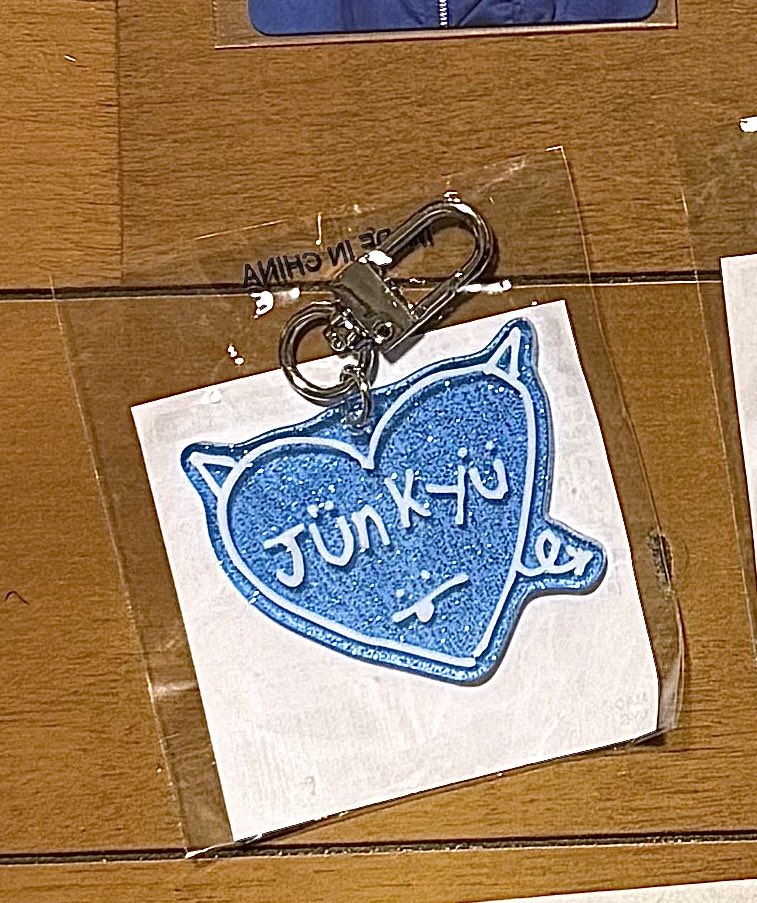 日 @取引 tweet media