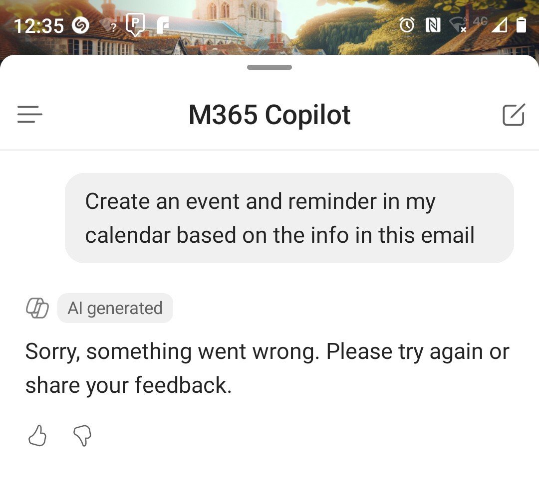 Microsoft has fumbled the bag so badly, so frustrating to have co-pilot button there, and doesn't work