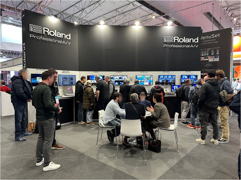 Roland Pro A/V tweet media