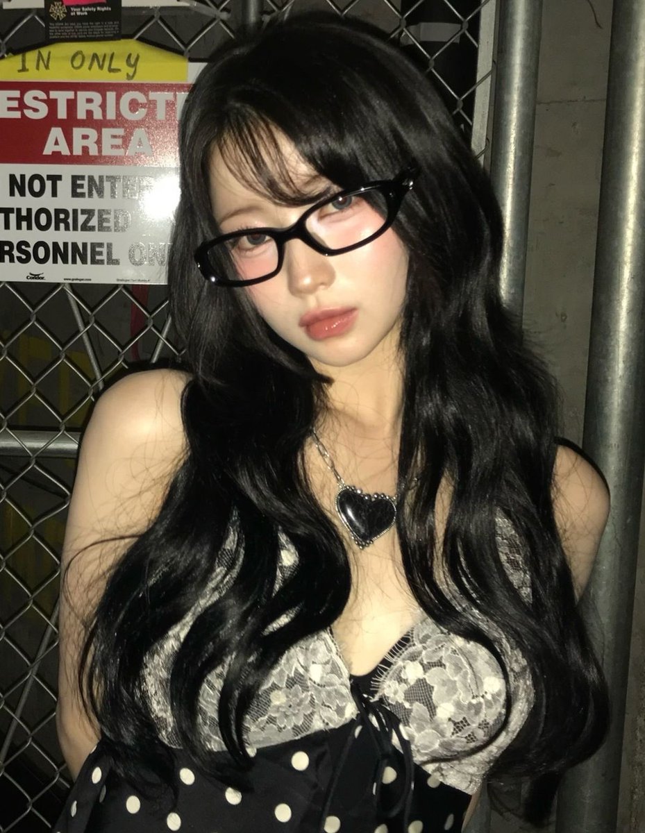 <3🐈‍⬛🐾
#아사 #ASA #ENAMIASA #アサ