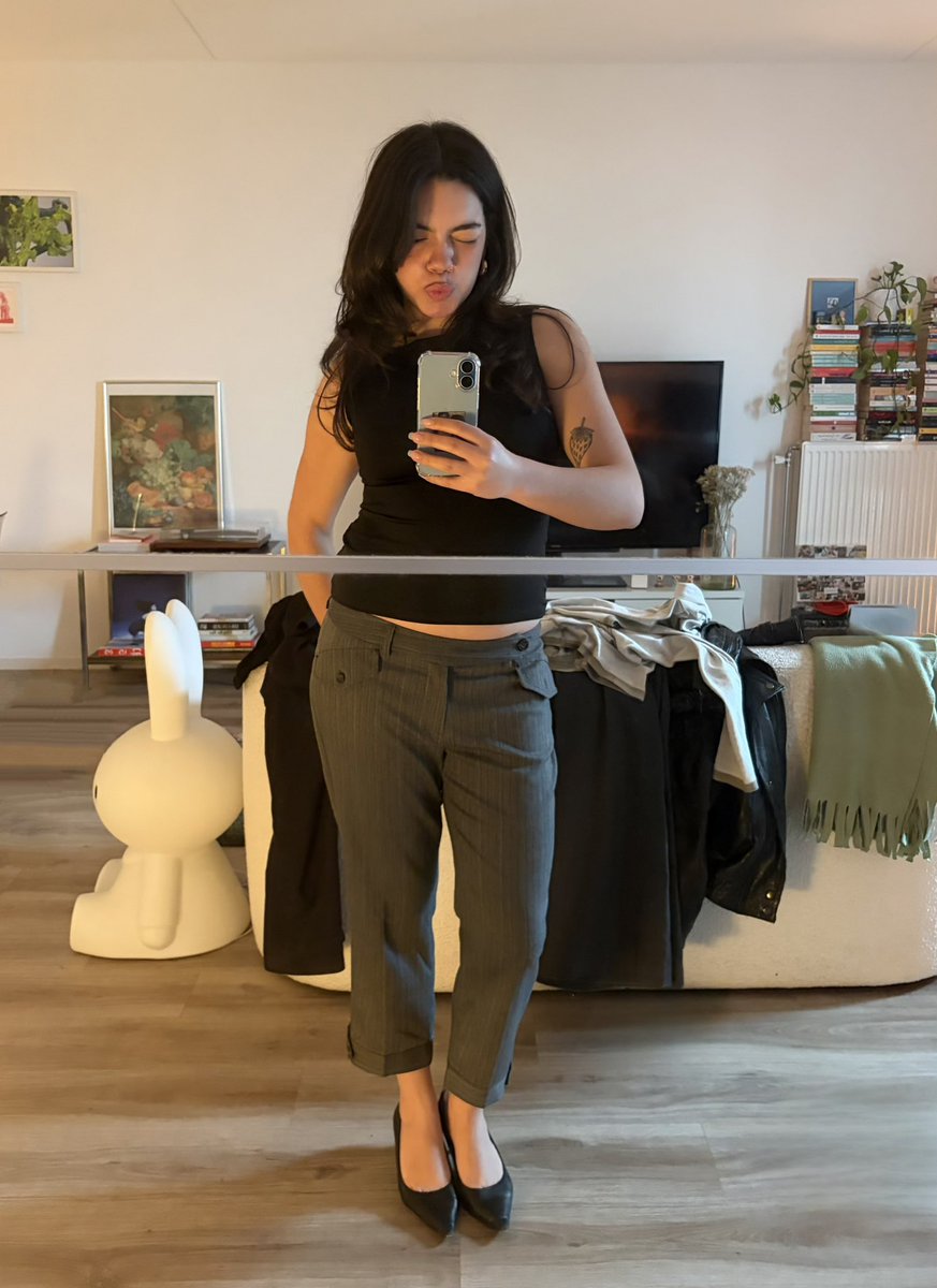 dlovesmoney's tweet photo. Send first, speak after 🗣️

Findom findomnl findombe tikkieslaaf cashcow paypig betaalslaaf drain slaafje walletdrain geldvarken femdom https://t.co/vntjjTksJP