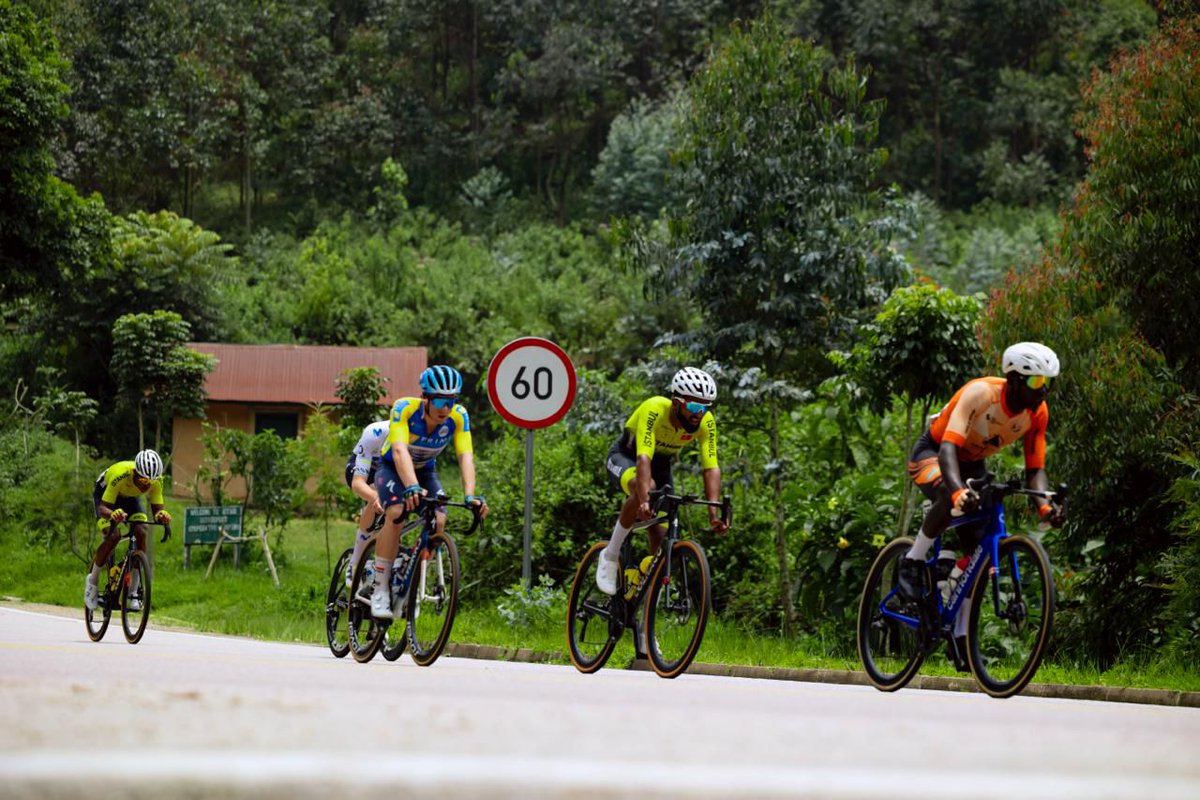 beaconrwanda1's tweet photo. #TdRwanda2026 Mountain stage results announced in Bushenge, Nyamasheke District:

Zomermaand Jurgen — Development Team Picnic PostNL

Mulubrhan Henok — Eritrea

Vanhuffel Matteo — Development Team Picnic PostNL https://t.co/MpmReo1i5c