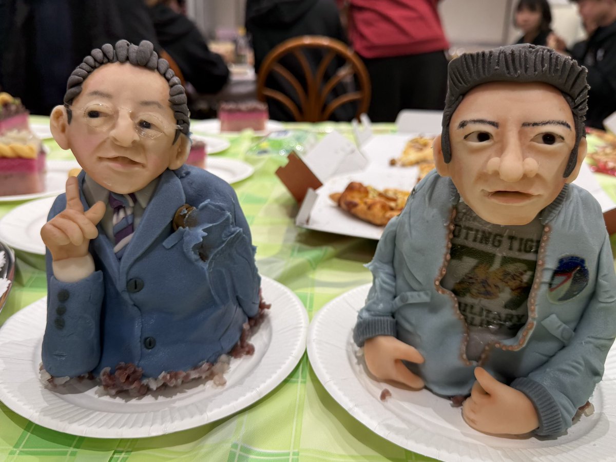 #相棒24  #全編終了　#オールアップ
打ち上げ行ってきました〜🎉🎉🎉
明日は寺脇さんのお誕生日🎂🙌‼️

この後22時〜、公式FC「さわにゃん組」で
ちょっとだけ、
オールアップ後の生配信しまーす🙌