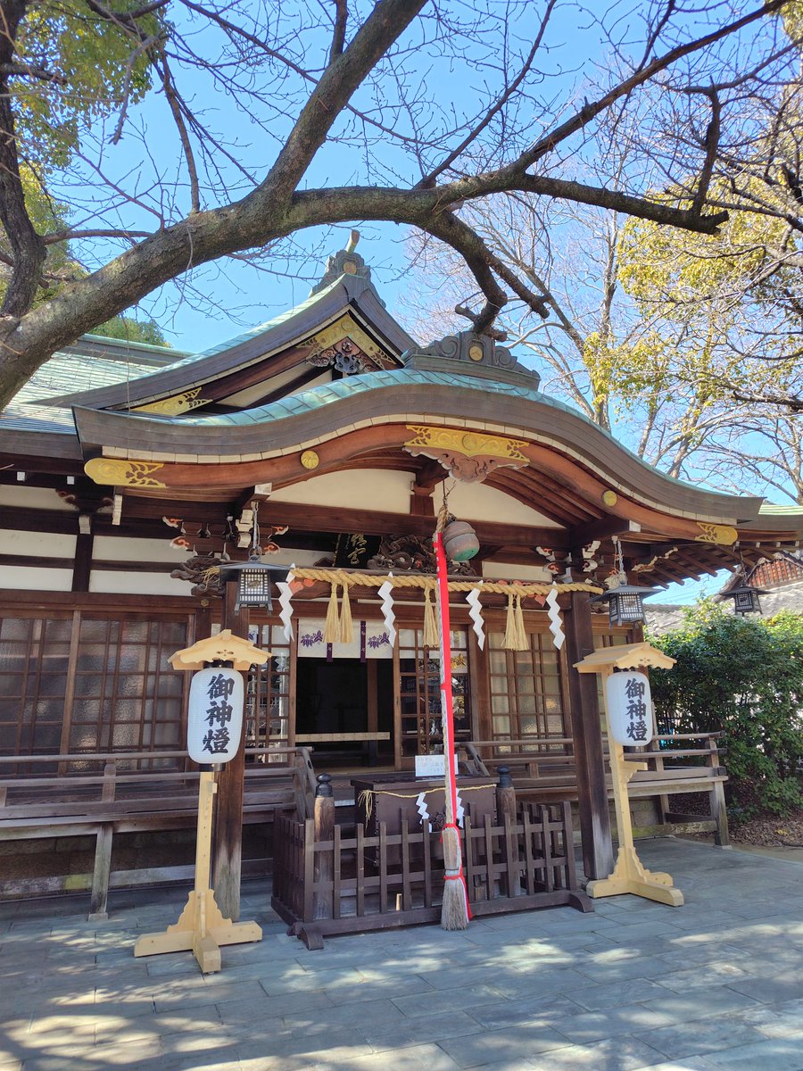 qcl3s's tweet photo. 梅を見た熊野神社近くにある難波八幡神社に行ってみました。
由緒に仁徳天皇の難波祝津宮（読み方わかりません）跡地とありますがここ都があったという解釈であってるのかなぁ？#神社巡り#尼崎 https://t.co/jO8itiQT6Z