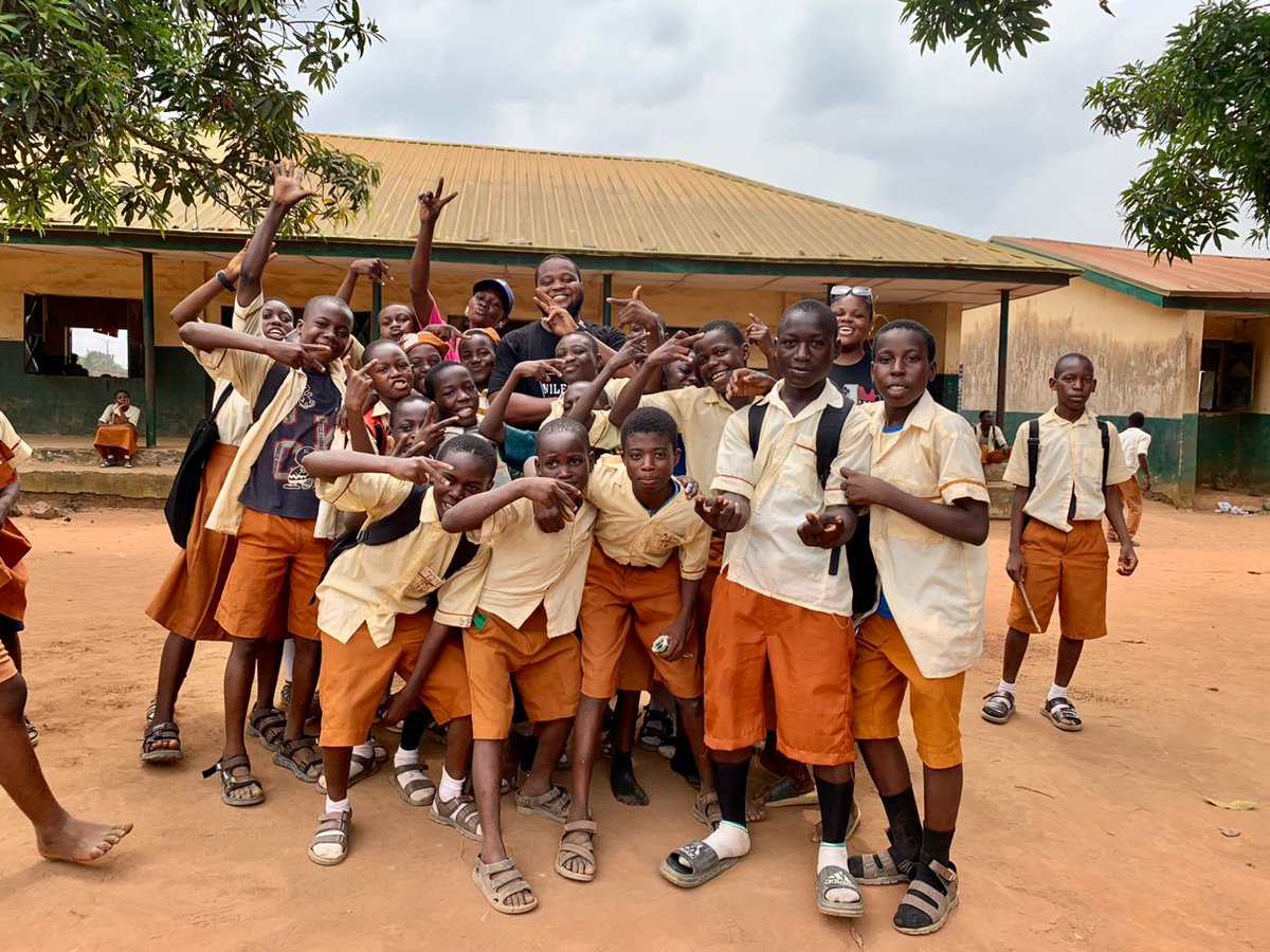 milecentfdn's tweet photo. Earlier today, Milecent Foundation kicked off 2026 teenage pregnancy advocacy at Muleruwa community high school Gbaga

#Milecentfoundation #teenagepregnancy https://t.co/ORBWYXPXZf