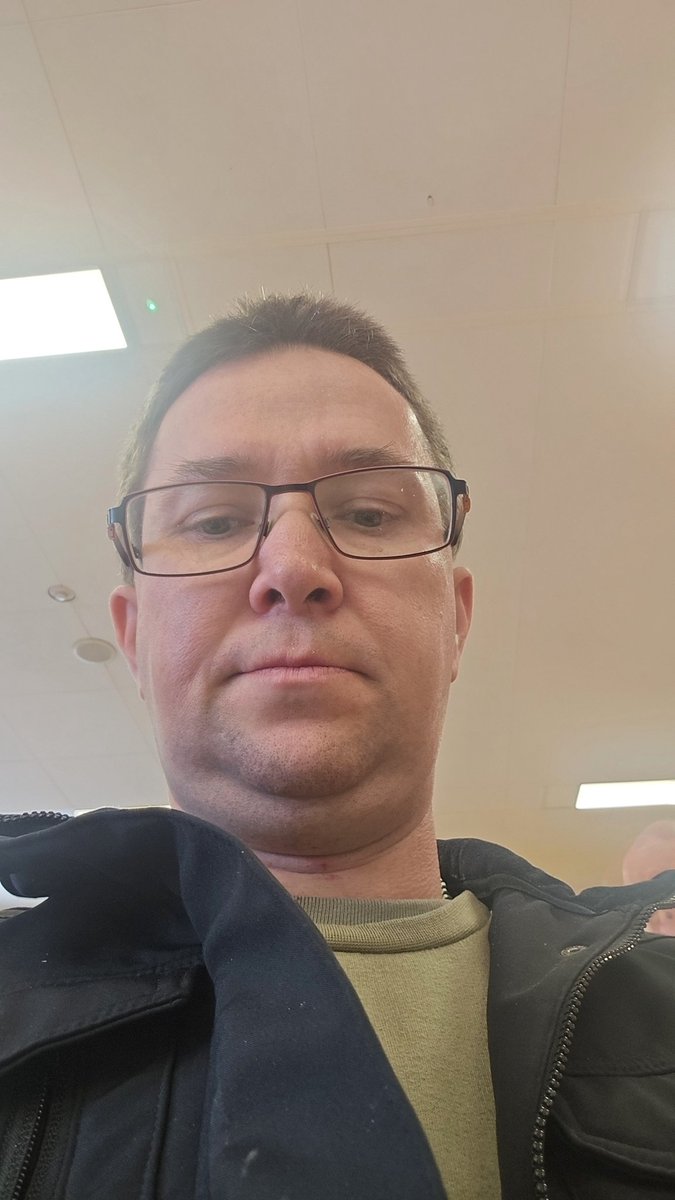 #newprofilepic 
Had a fresh scrape and feeling good...
#hellobrighton