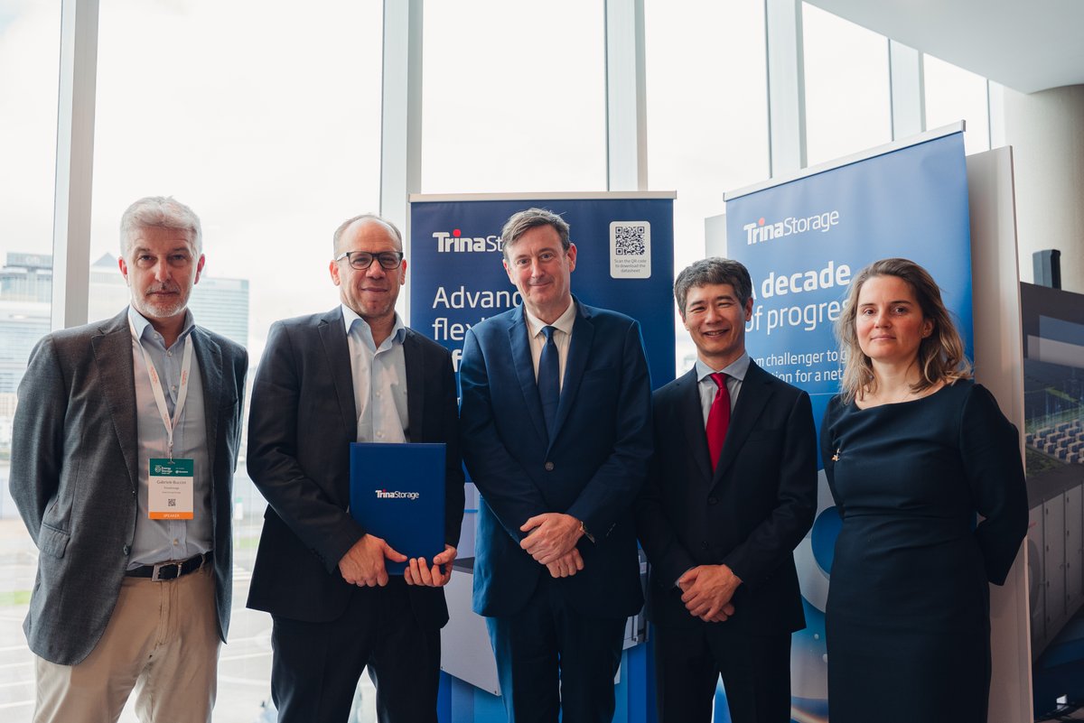 Trina Storage tweet media