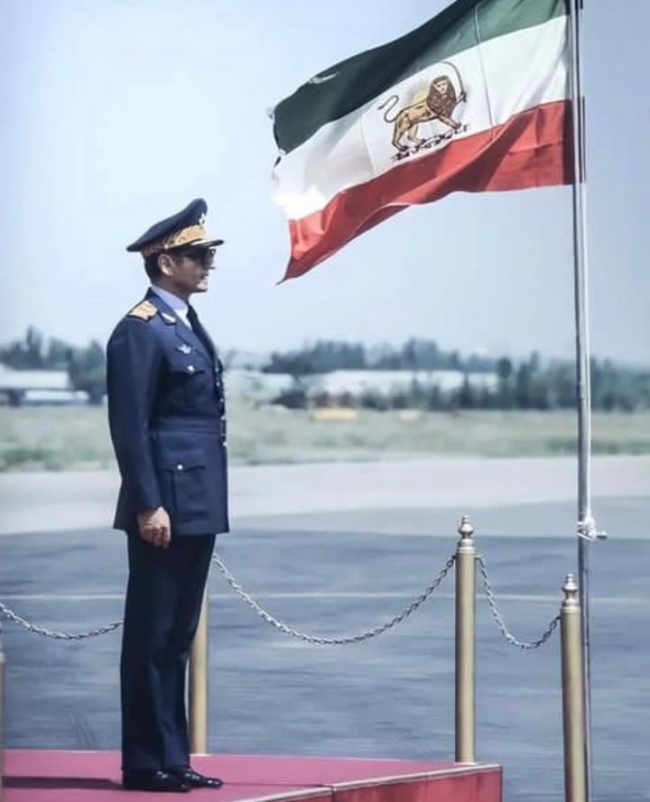 🇮🇷🇮🇷Roya tweet media